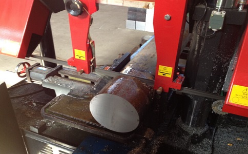 中方卧式带锯床加工时出现明显振荡如何排查？